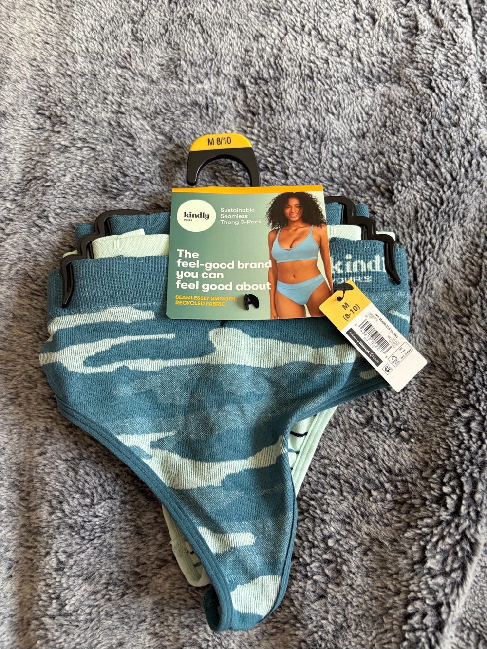 Kindly Seamless Thong 3-Pack — Teal & Light Green